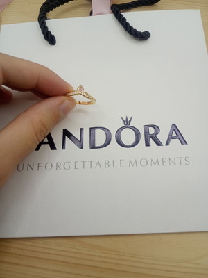 Pandora ring size 56, gold color