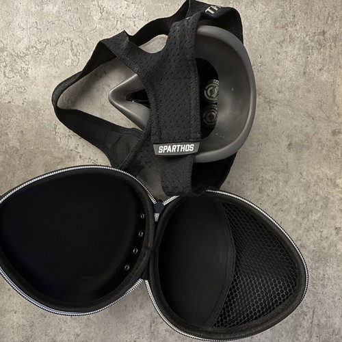 Sparthos Breathing Training Mask new with carrying case