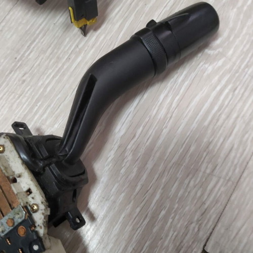 Light and indicator stalk for Toyota RAV 4 1997-2000 used, 17A089