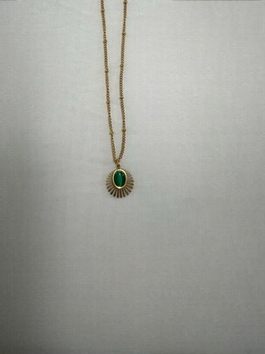 Stainless steel necklace gold with green stone and adjustable chain new
