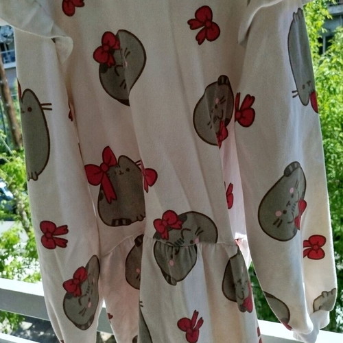 Sinsay dress size 10 like new, beige