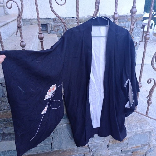 Embroidered kimono used, size S-M