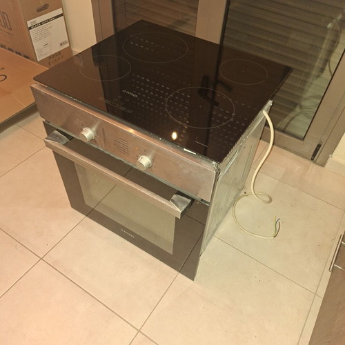 Pitsos Built-in Oven and Ceramic Hobs Set used, reliable quality