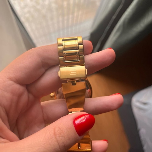 Elixa women's watch like new, gold bracelet with crystals