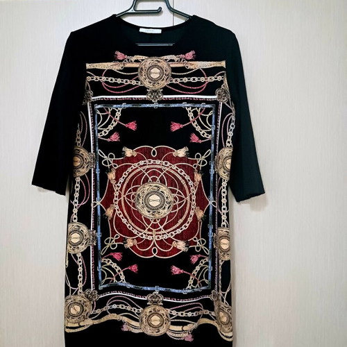 Zara dress S/M size, like new, black multicolor