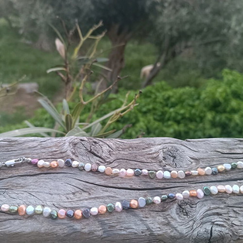 Necklace with colorful freshwater pearls like new