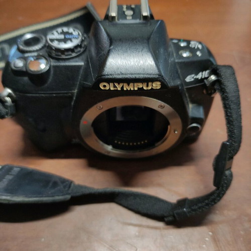 Olympus E-410 camera used for parts