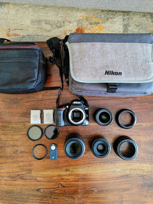 Nikon D3400 DSLR σετ σαν καινούργιο με 3 φακούς και αξεσουάρ