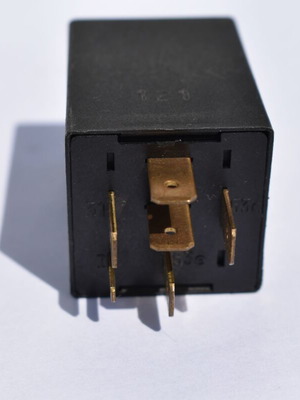 Italamec GM Opel wiper relais 90069864 σαν καινούργιο