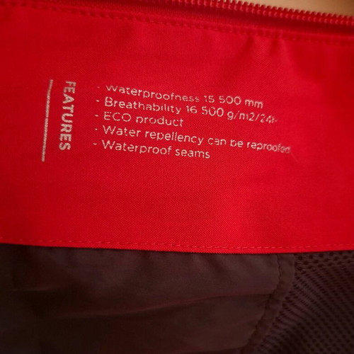 Halti jacket like new, red-raspberry with small marks