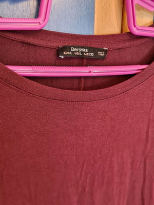 Μπλουζοφόρεμα Bershka μεταχειρισμένο, μπορντώ, φαρδιά γραμμή, large