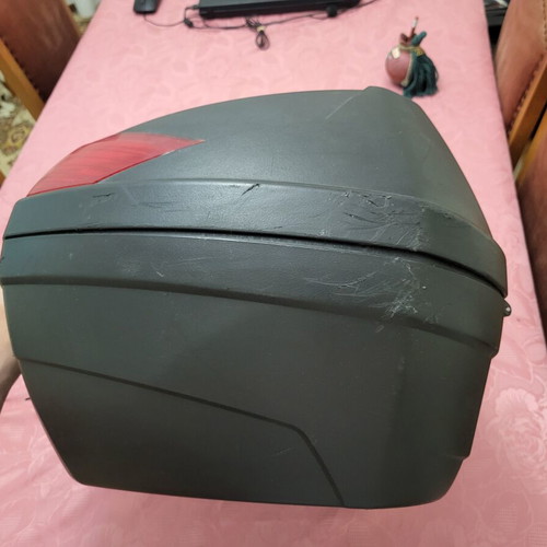 Motorcycle luggage box used, 36lt capacity, fits full face helmet