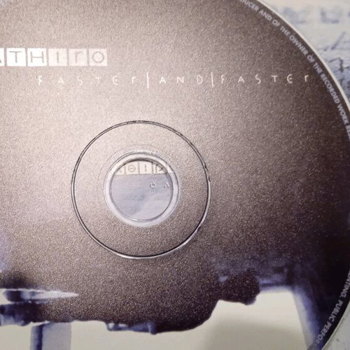 Zathiro CD like new, Olo Kai Pio Grigora 2004