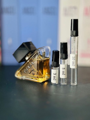 Prada Paradoxe Eau de Parfum decant sample
