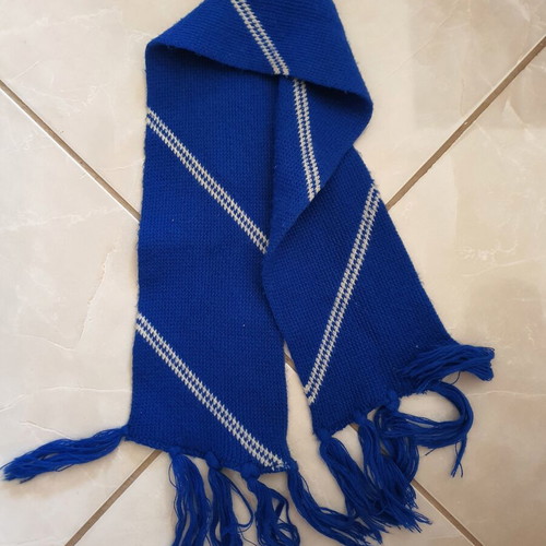 Children's scarf like new, blue with fringes