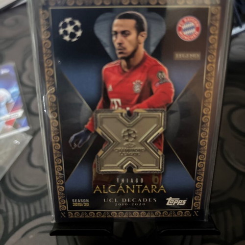 Topps UCL Decades 2010-2020 Thiago Alcántara Legend Card new
