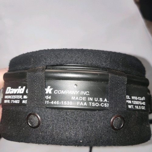Vintage David Clark aviation headset like new with replacement gel pads