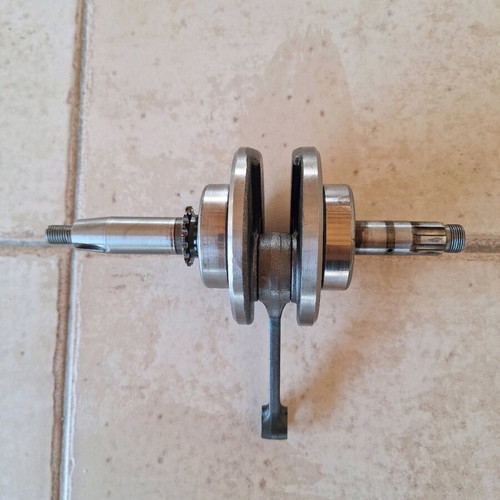 Crankshaft GLX50 - C50 like new