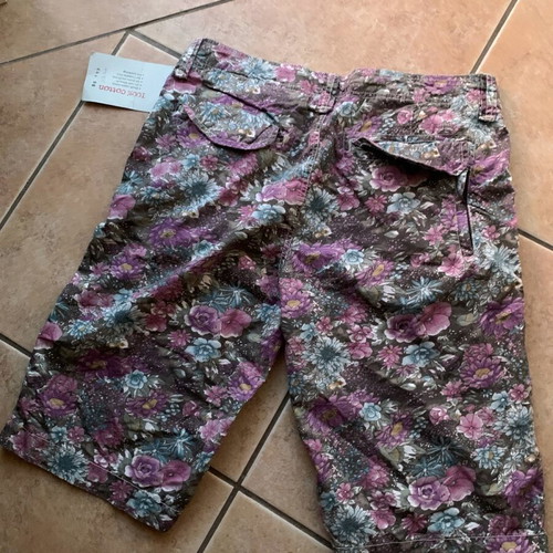 Magaya shorts size L new, 100% cotton