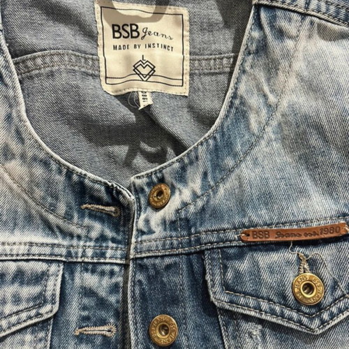 Bsb jean crop jacket like new, blue