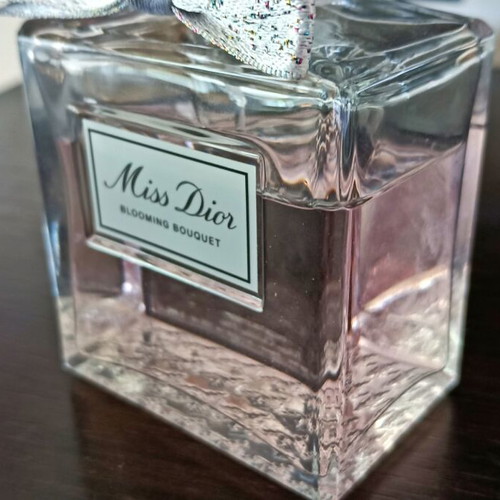 Miss Dior Blooming Bouquet eau de toilette, like new, approx. 70 ml