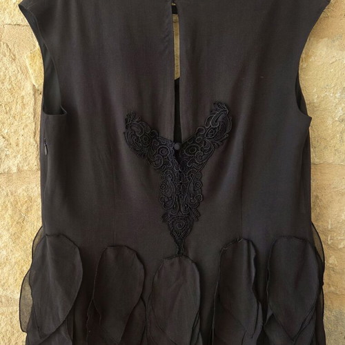 By Malene Birger Gemma Silk Sleeveless V-Neck Blouse like new, black, size L