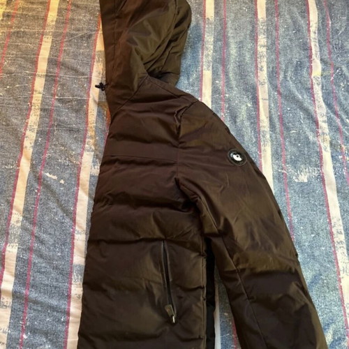 Biston puffer jacket size L like new, black