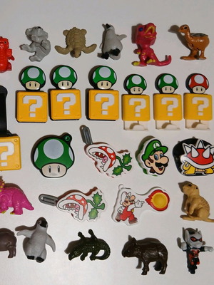 Kinder toys like new in excellent condition