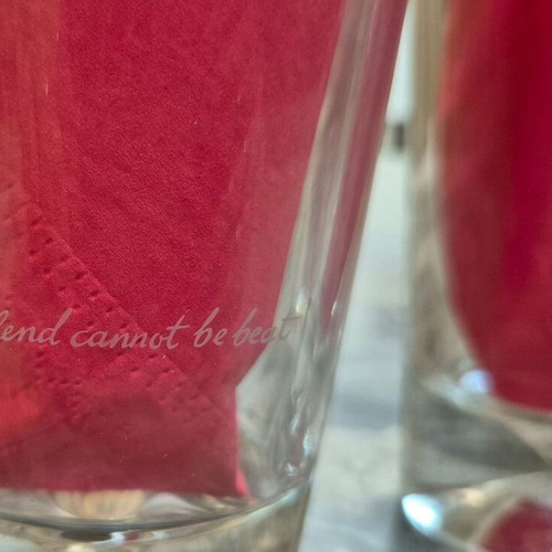 Johnnie Walker collectible glass set of 6 like new