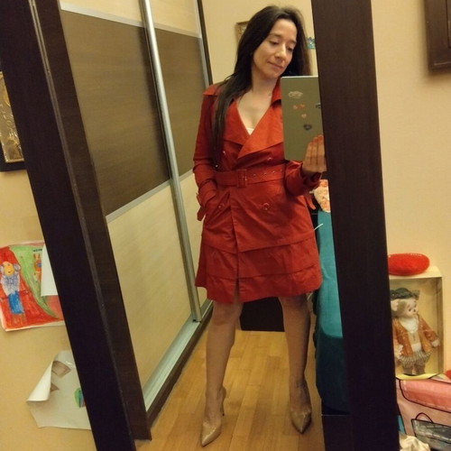 Raxevsky catwalk red trench coat, small size
