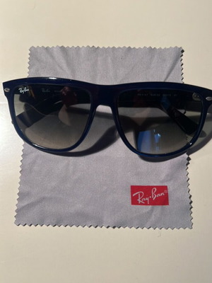 Γυαλιά ηλίου Ray-Ban 4147 629/32 αντρικά μεταχειρισμένα, μπλε ημιδιαφανής σκελετός, φιμέ φακοί