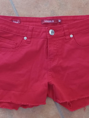 Fabric stretch shorts red, size Small, like new