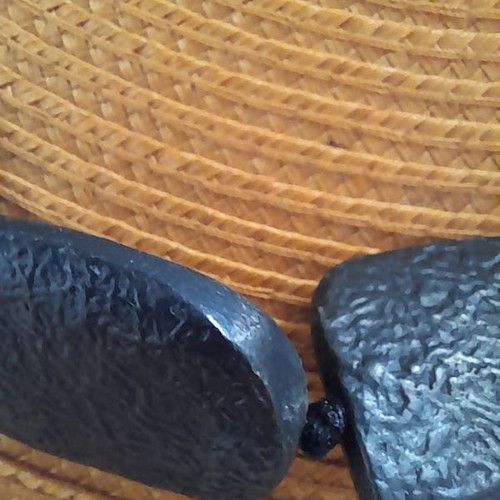 Hematite necklace like new, black and gray