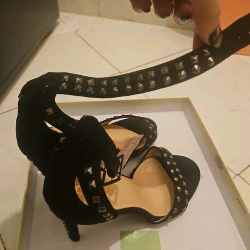 Sandals with unique studs, castor fabric, like new, size 39, black