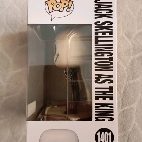 Funko Pop Jack Skellington As The King new Hot Topic exclusive