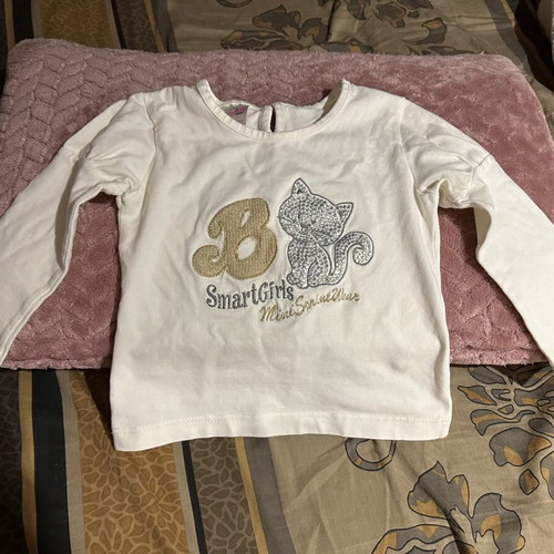 Girls' t-shirt with cat, like new, 2 years old