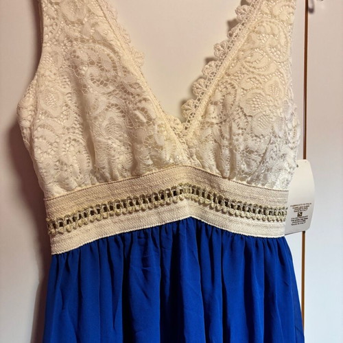 Anonima dress new, blue with beige lace, size Medium