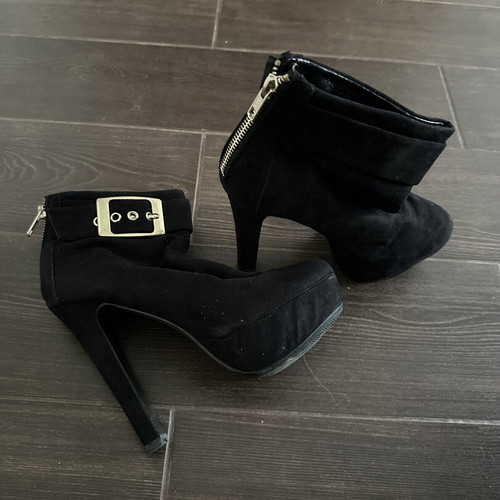 Aldo women's high ankle boots like new, black, stable heel