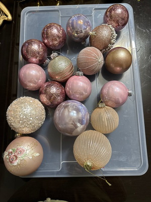Christmas balls in pink shades new