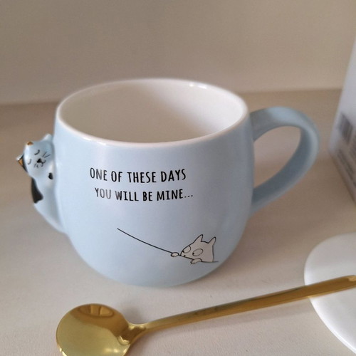 Mug 380ml new with lid and spoon