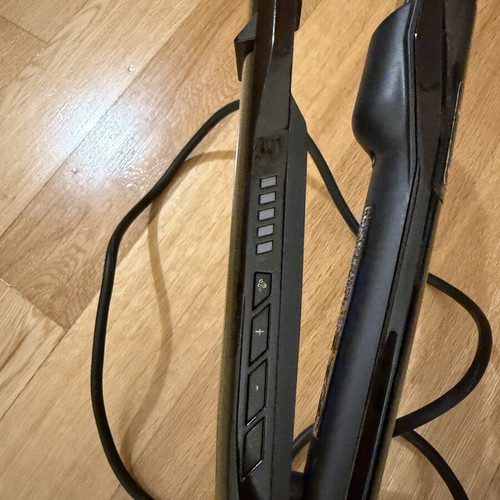 Babyliss steam hair straightener
