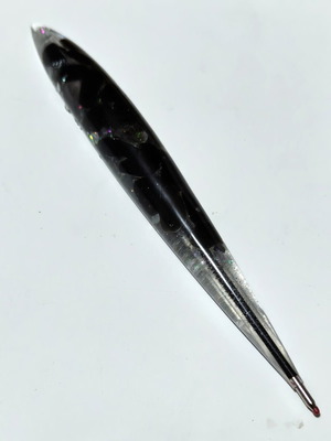 Pen with obsidian crystals like new