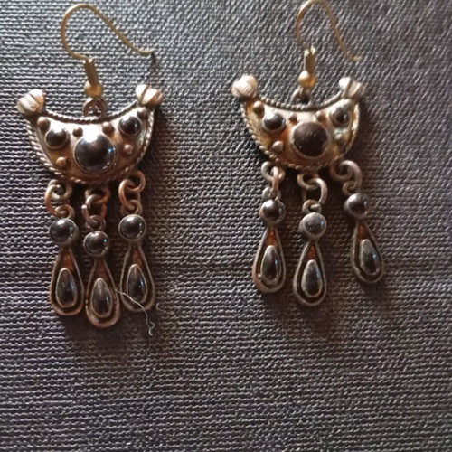 Boho earrings two pairs like new