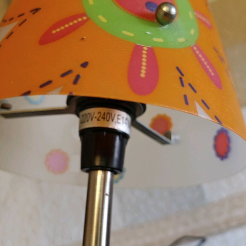 Table lamp lighting like new