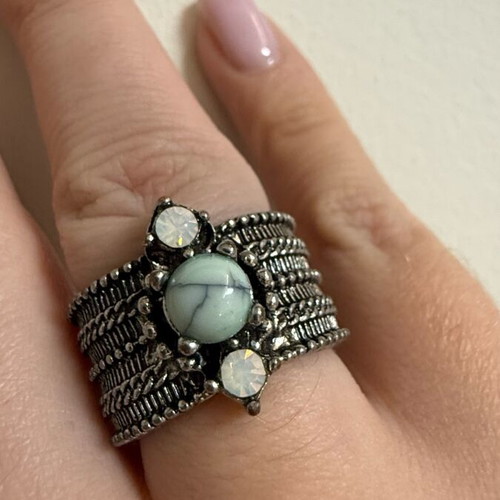 Vintage steel ring carved new with semi-precious gemstones