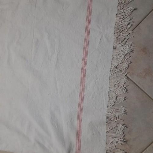 Handwoven towel with red stripes, like new, cotton 140x65 cm