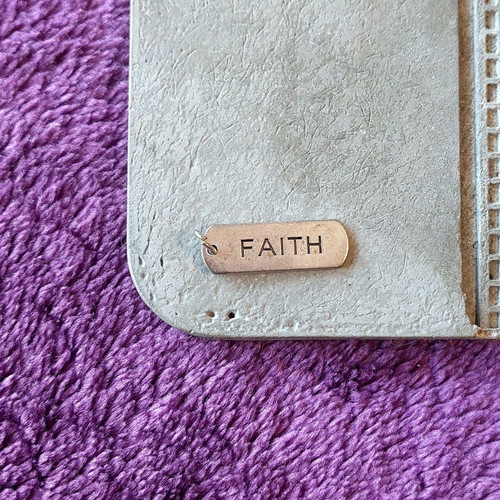 Silver pendant tag with Faith inscription