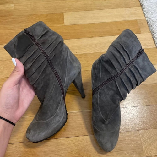 Suede ankle boots gray used, size 39, high heel