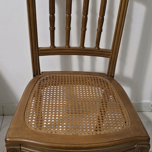 Kitchen dining set used with 6 chairs