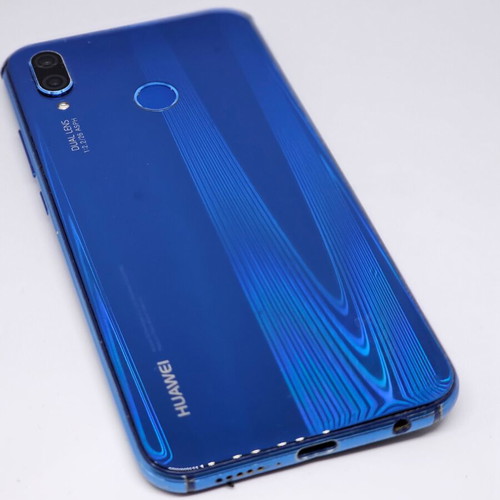 Huawei P20 Lite μεταχειρισμένο για ανταλλακτικά